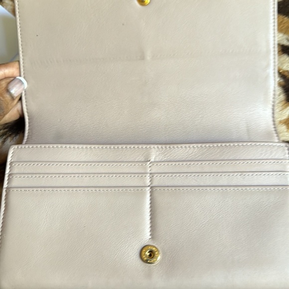 SAINT LAURENT PARIS YSL Flap Wallet - Picture 9 of 15